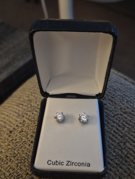Sears Jewelry - Sears Cubic Zirconia Stud Earrings New